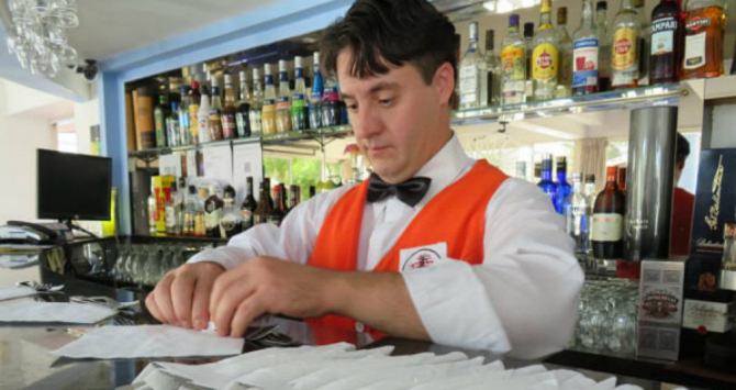 Imagen de El primer hotel argentino atendido por jóvenes con síndrome de Down