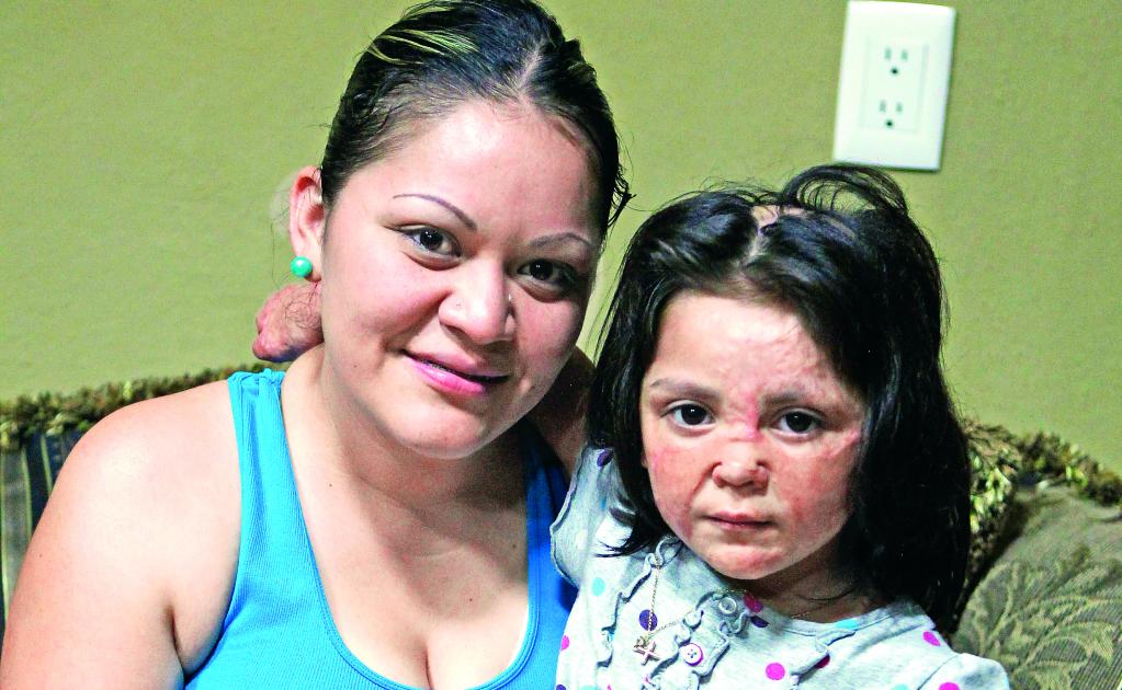 Imagen de Danna Paola avanza con apoyo de su “sombra”